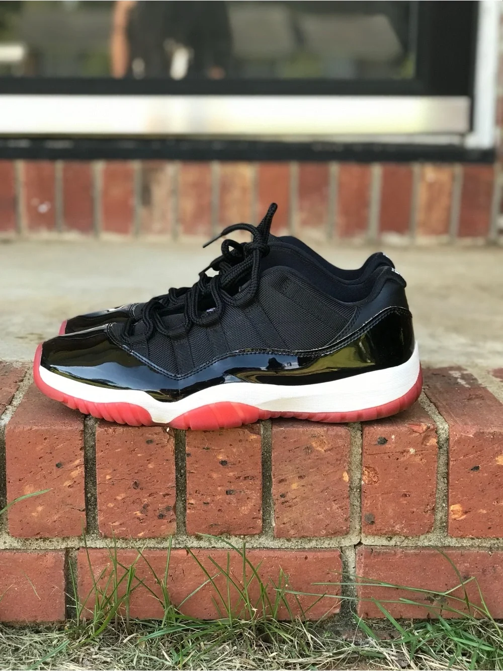 Air Jordan Retro 11 Bred Lows 2025 Size 10.5